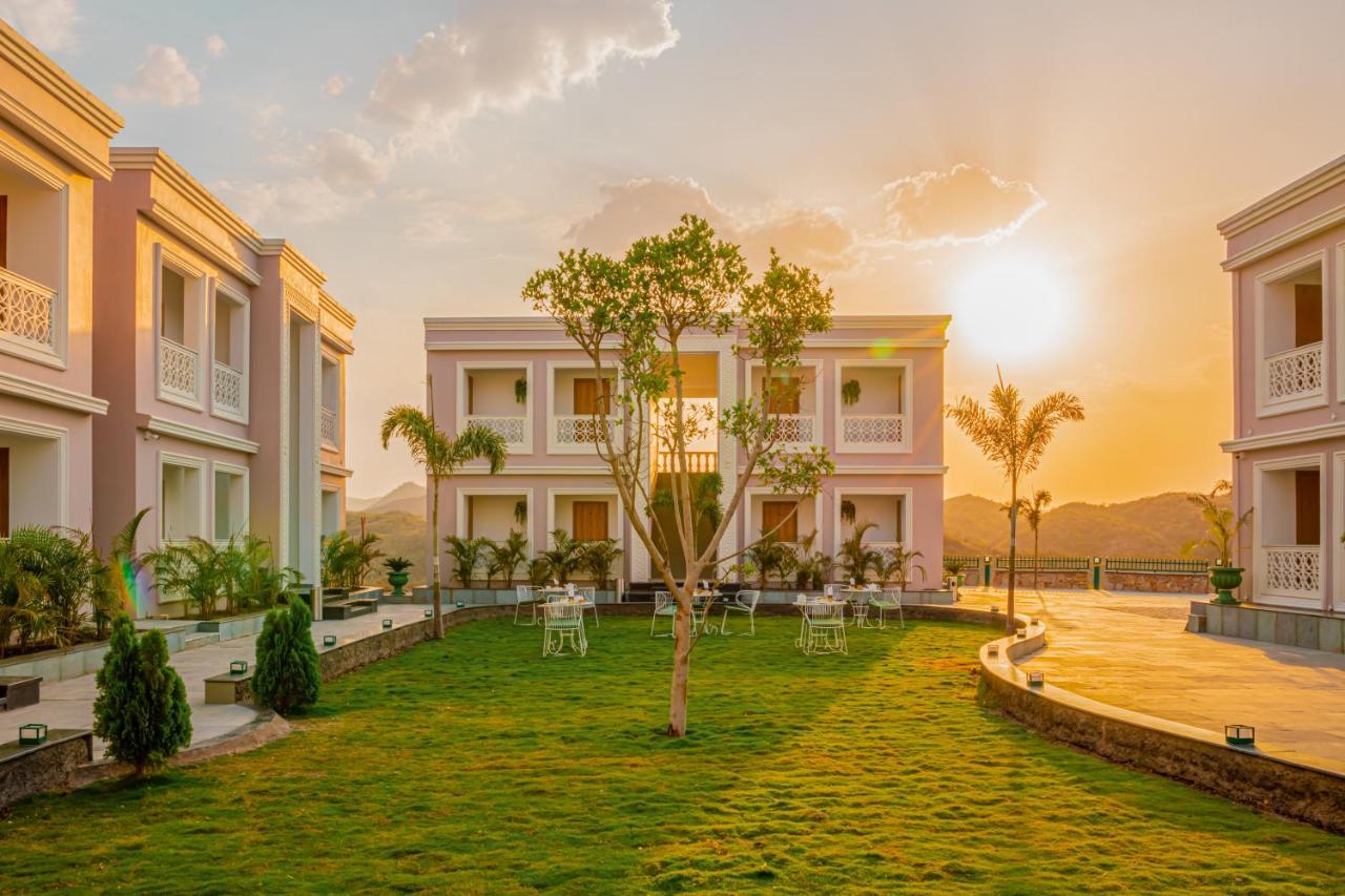 Tree Of Life Vantara Resort & Spa Udaipur Exterior photo