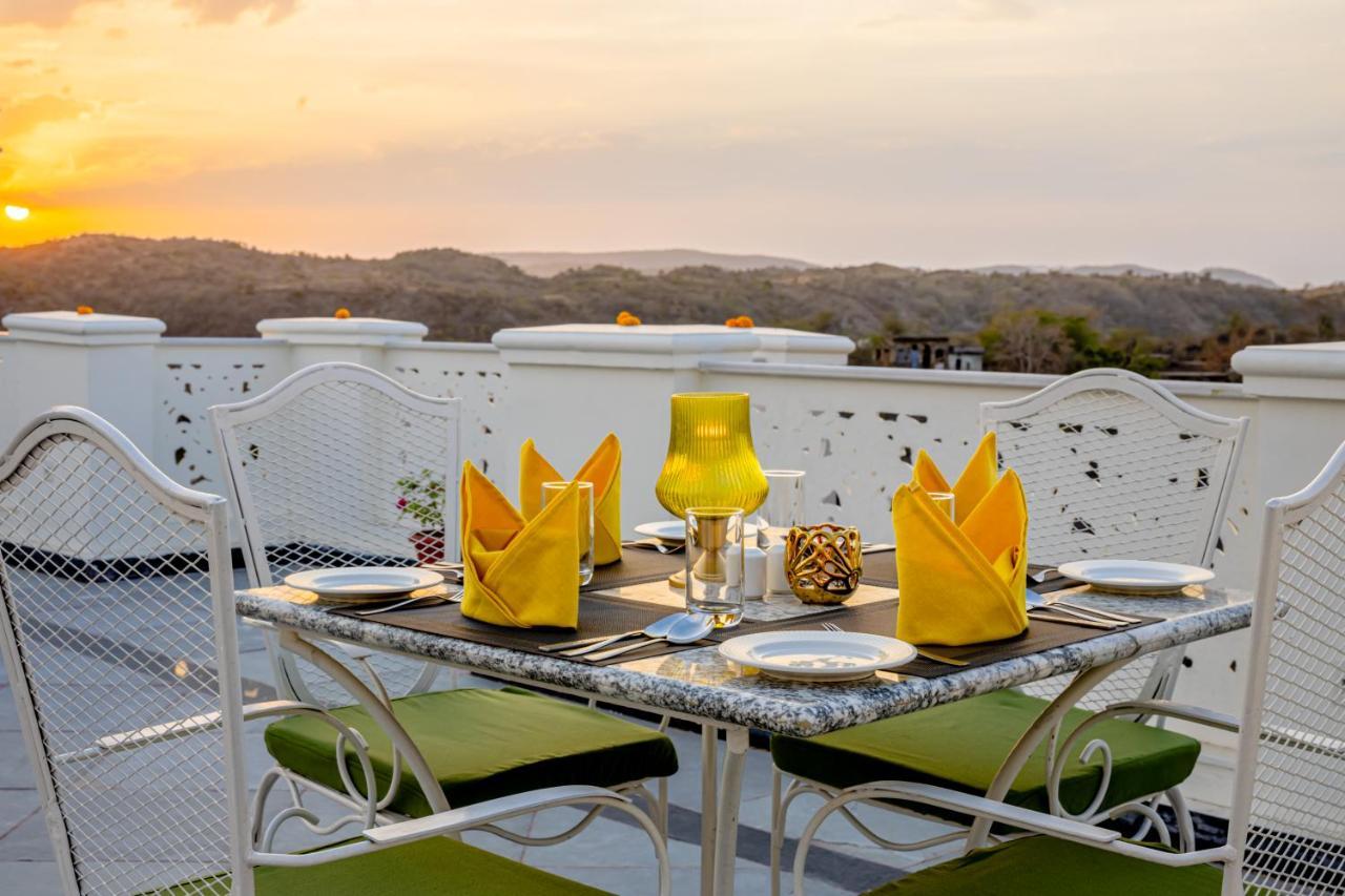 Tree Of Life Vantara Resort & Spa Udaipur Exterior photo