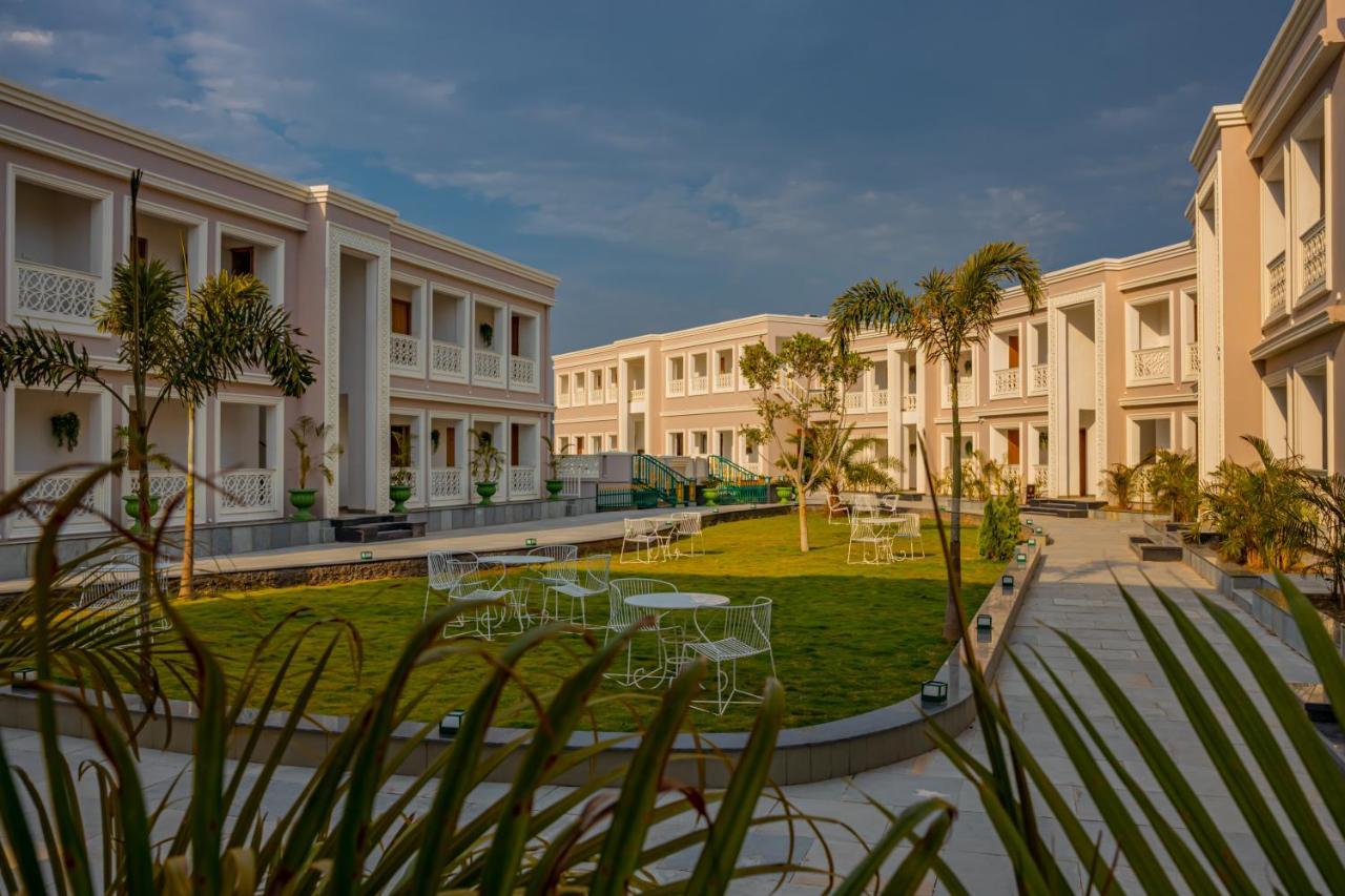 Tree Of Life Vantara Resort & Spa Udaipur Exterior photo