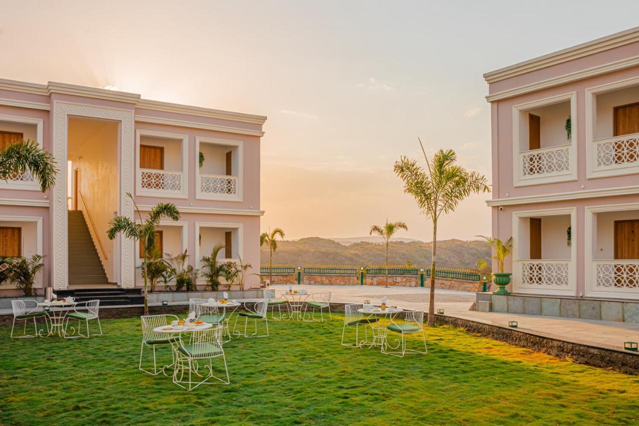 Tree Of Life Vantara Resort & Spa Udaipur Exterior photo