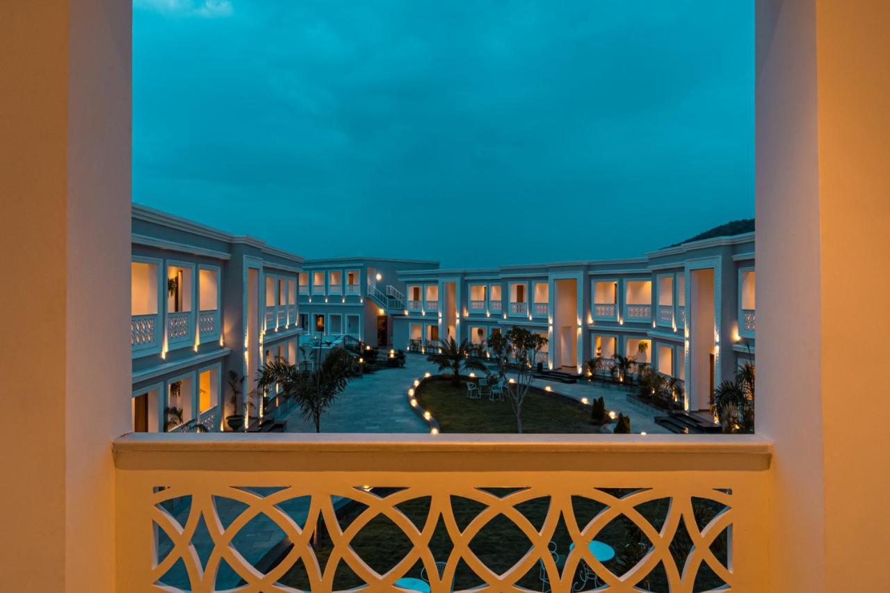 Tree Of Life Vantara Resort & Spa Udaipur Exterior photo