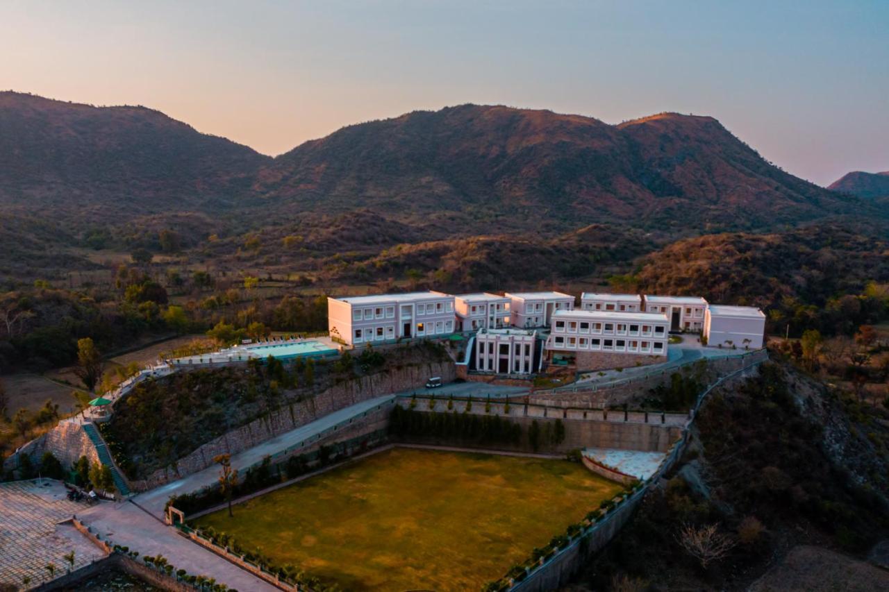 Tree Of Life Vantara Resort & Spa Udaipur Exterior photo