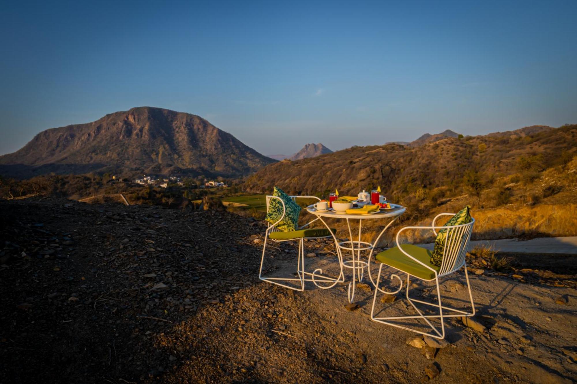 Tree Of Life Vantara Resort & Spa Udaipur Exterior photo